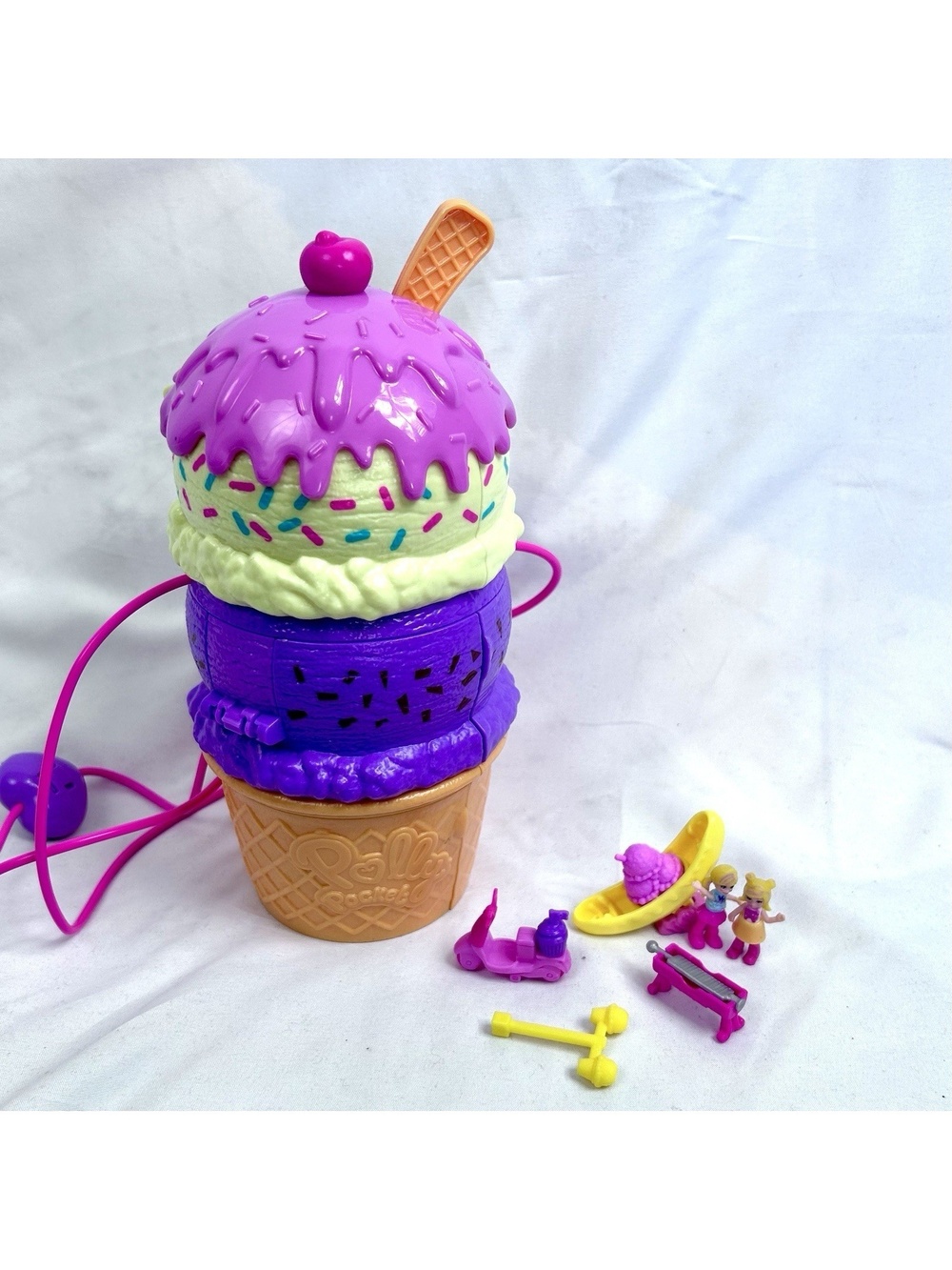 Polly Pocket Spin ‘n Surprise Ice Cream Cone Shape Playground With Dolls